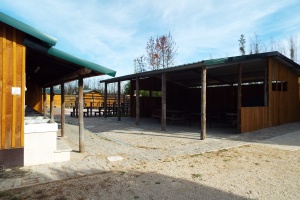 Área de actividades externa coberta